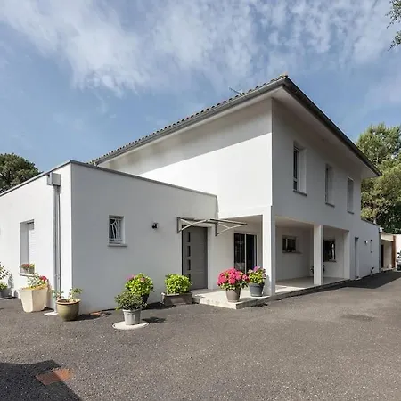 Villa Location 10 Pers *